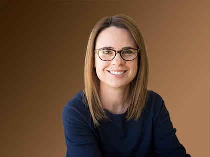 Headshot of Nicole Brasz