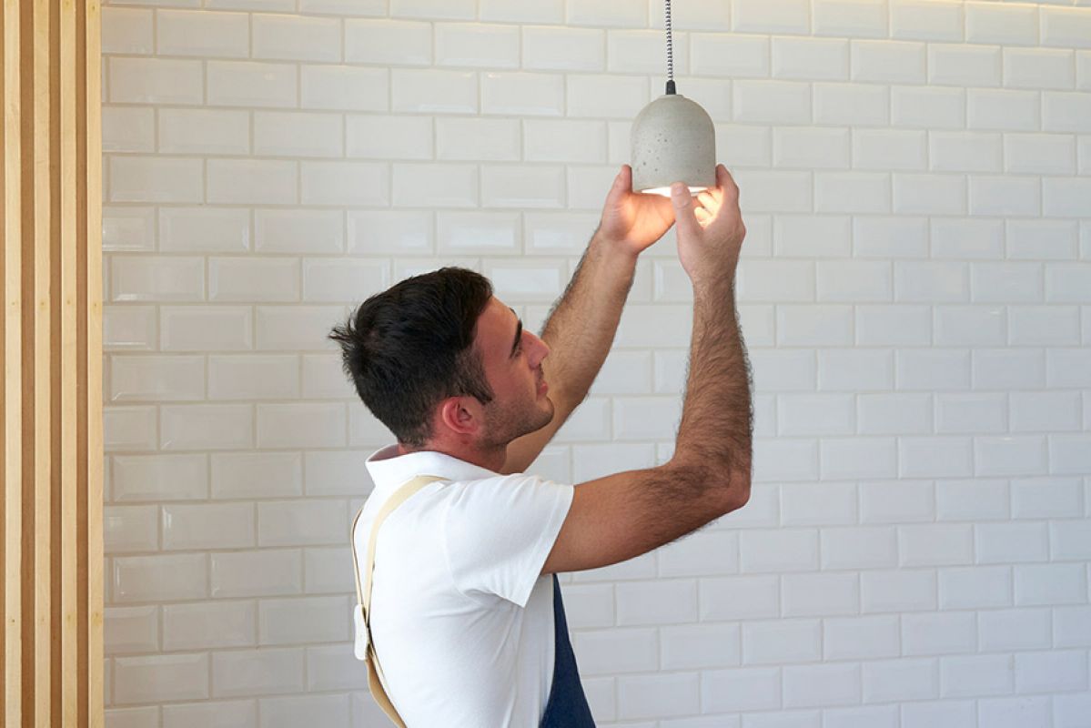 Man installing an led light
