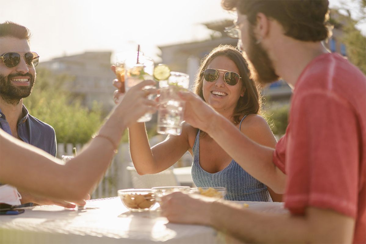 Young people enjoying non-alcoholic drinks