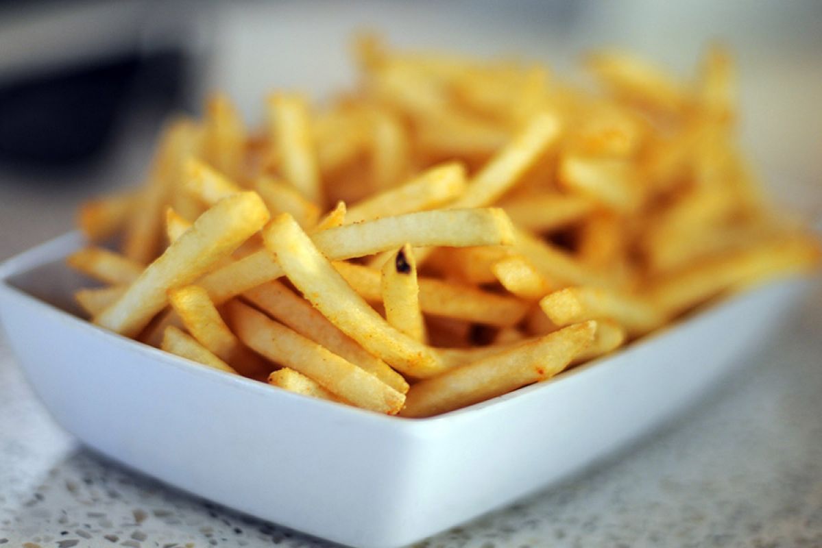 Crispy hot homemade chips