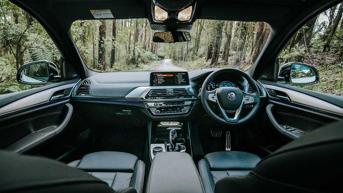 Alpina interior, dashboard and steering wheel