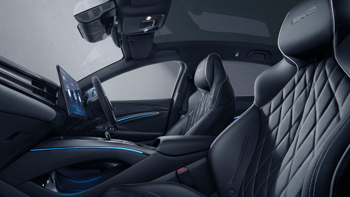 seal-front-seats-1200x675