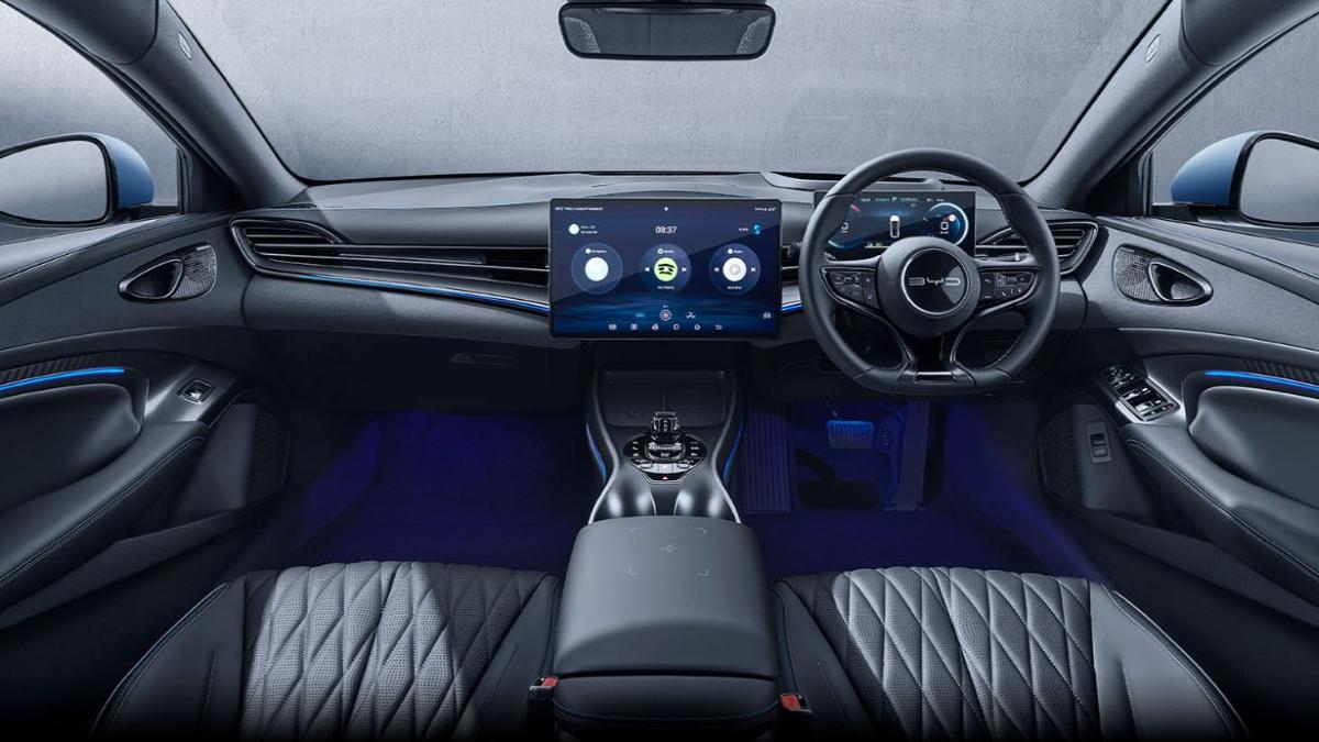 BYD Seal interior
