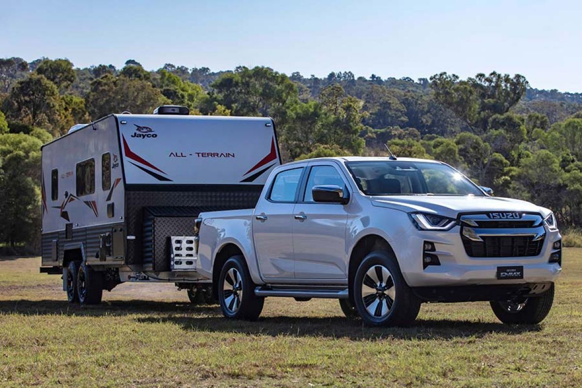 Isuzu D-Max towing a caravan