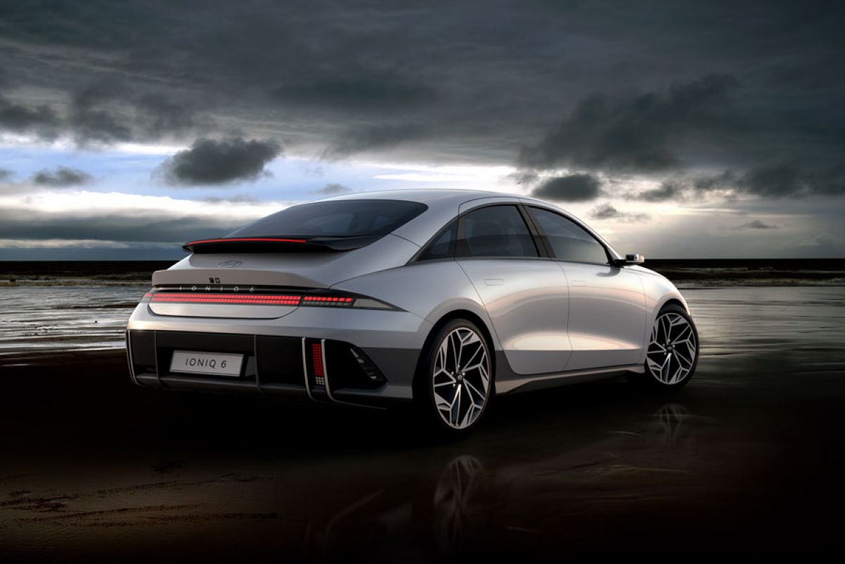 IONIQ 6