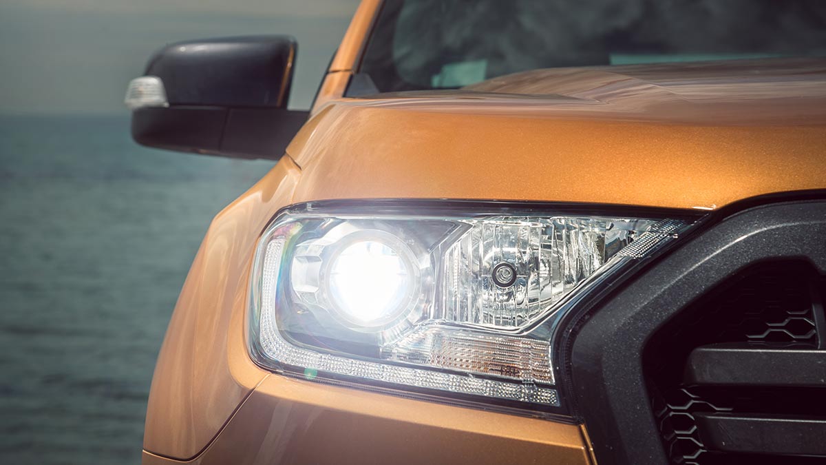 Close up of the headlight of the Ford Ranger 2019 Wildtrak