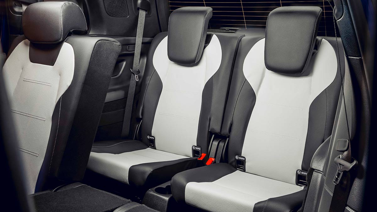 Grey and white rear seats inside the Mercedes-Benz GLB250 2020