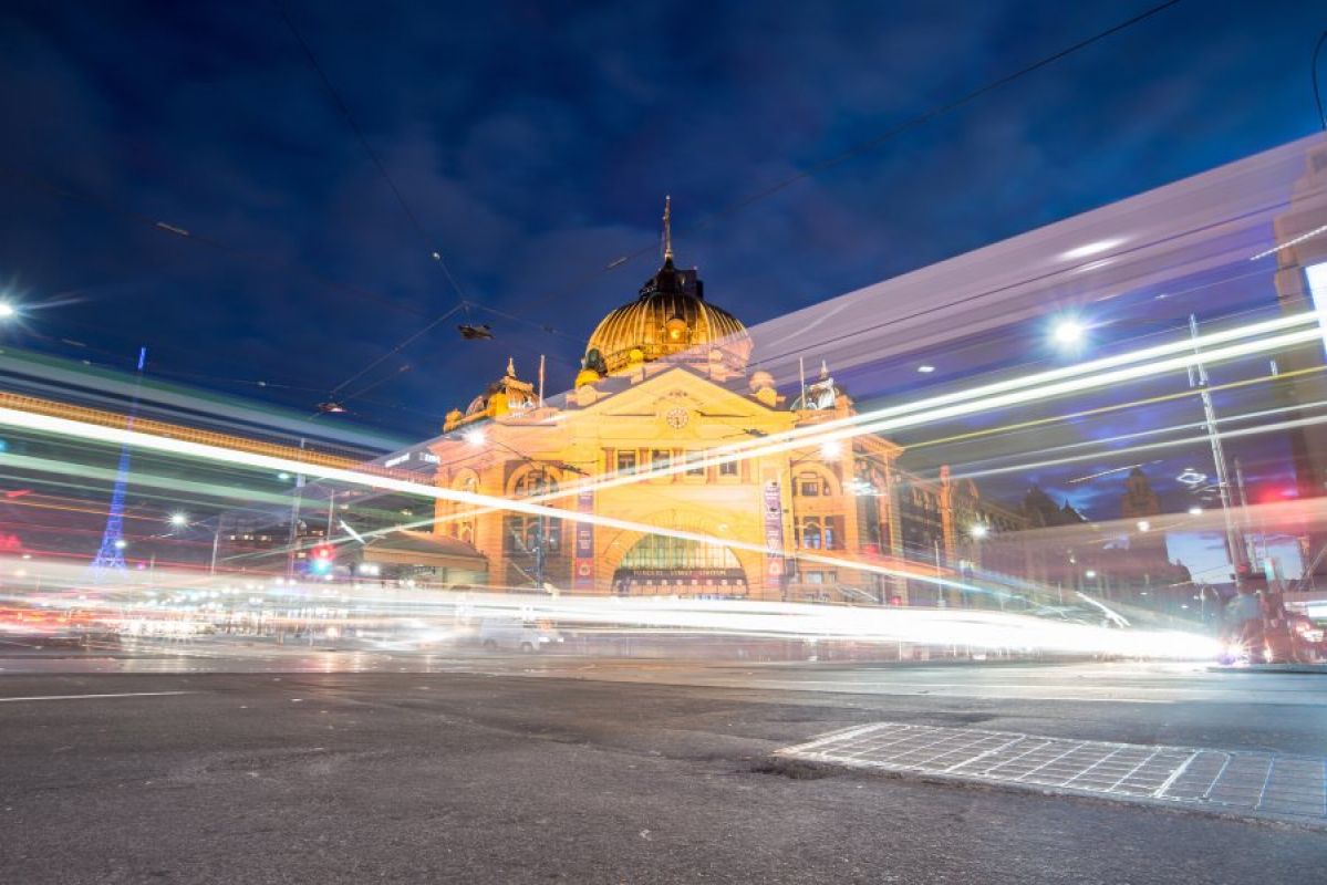Flinders Street station at dusk 