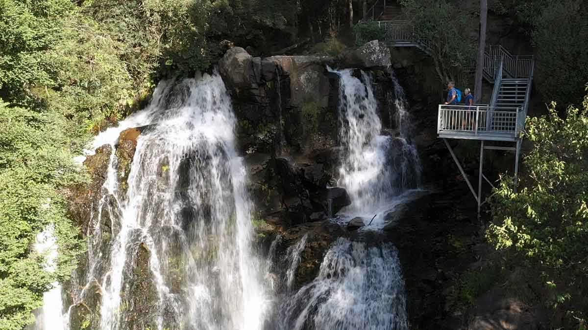 Snobs Creek Falls