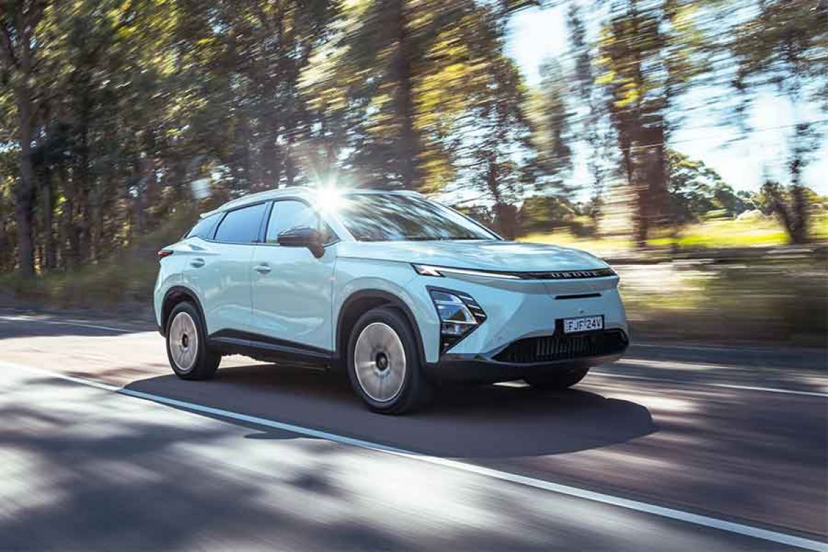 Chery Omoda E5 parked