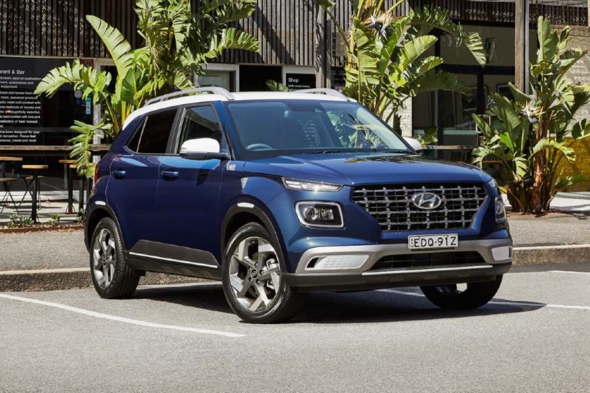 blue Hyundai Venue Elite