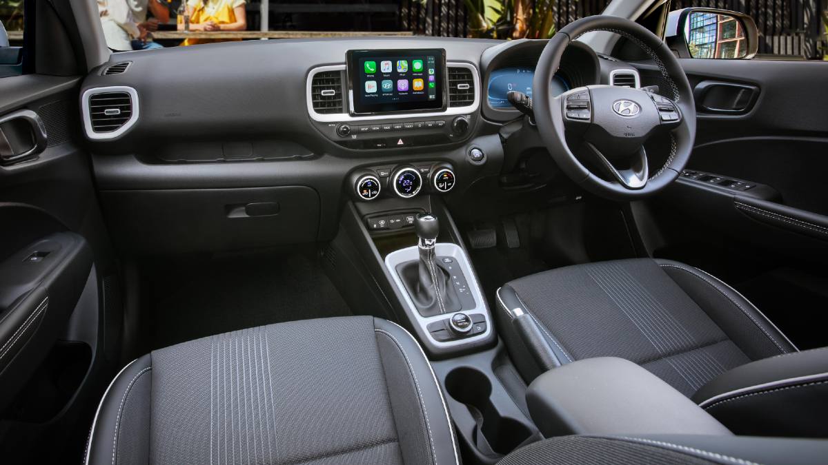 Hyundai Venue Elite interior