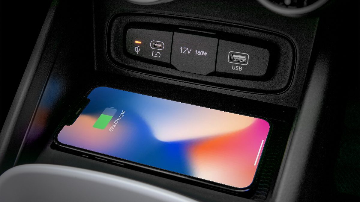 phone charging in car