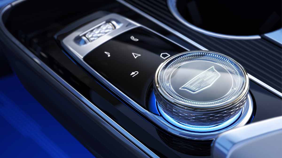 2025 Cadillac Lyriq
