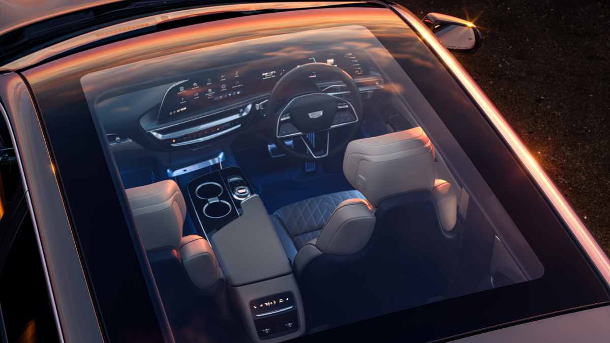 2025 Cadillac Lyriq