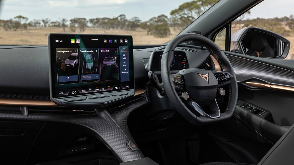 Cupra-Tavascan-Endurance-2025-OEM-Dashboard