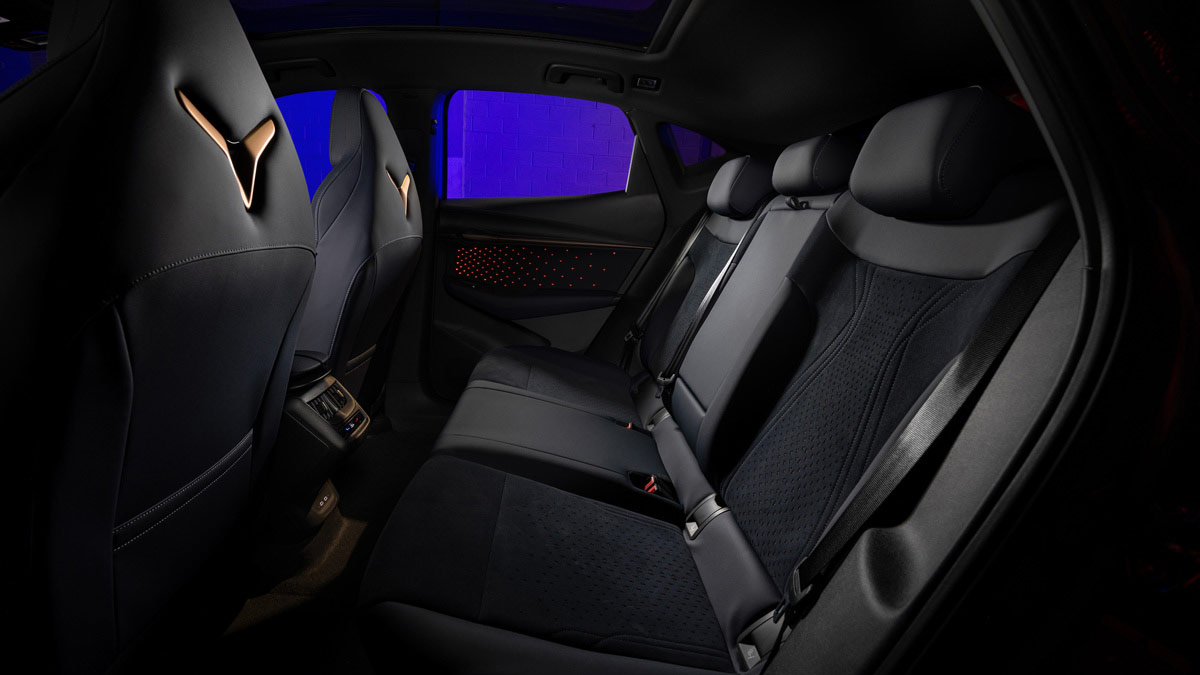 Cupra-Tavascan-VZ-2025-OEM-RearInterior