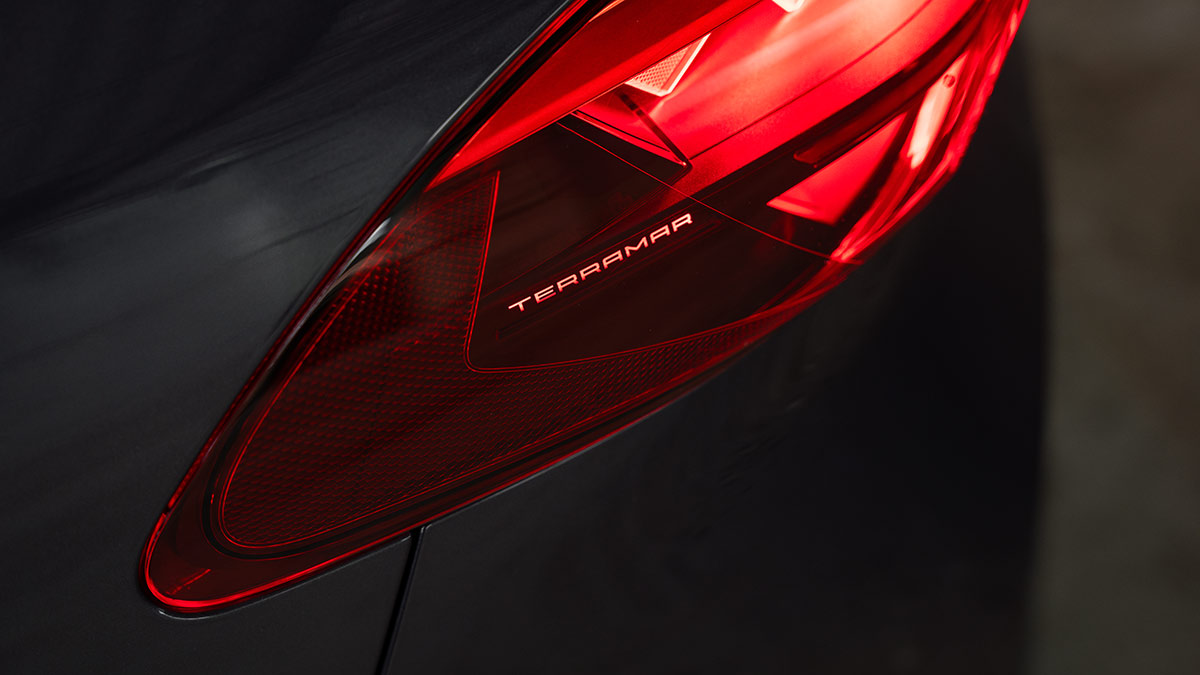 Terramar name shown in tail-light housing of Cupra Terramar VZ medium SUV