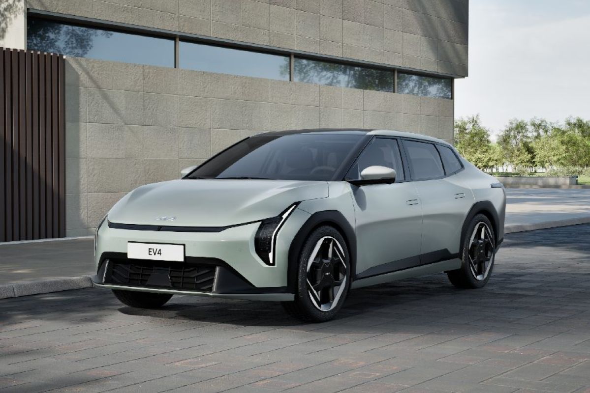 2025 Kia EV4