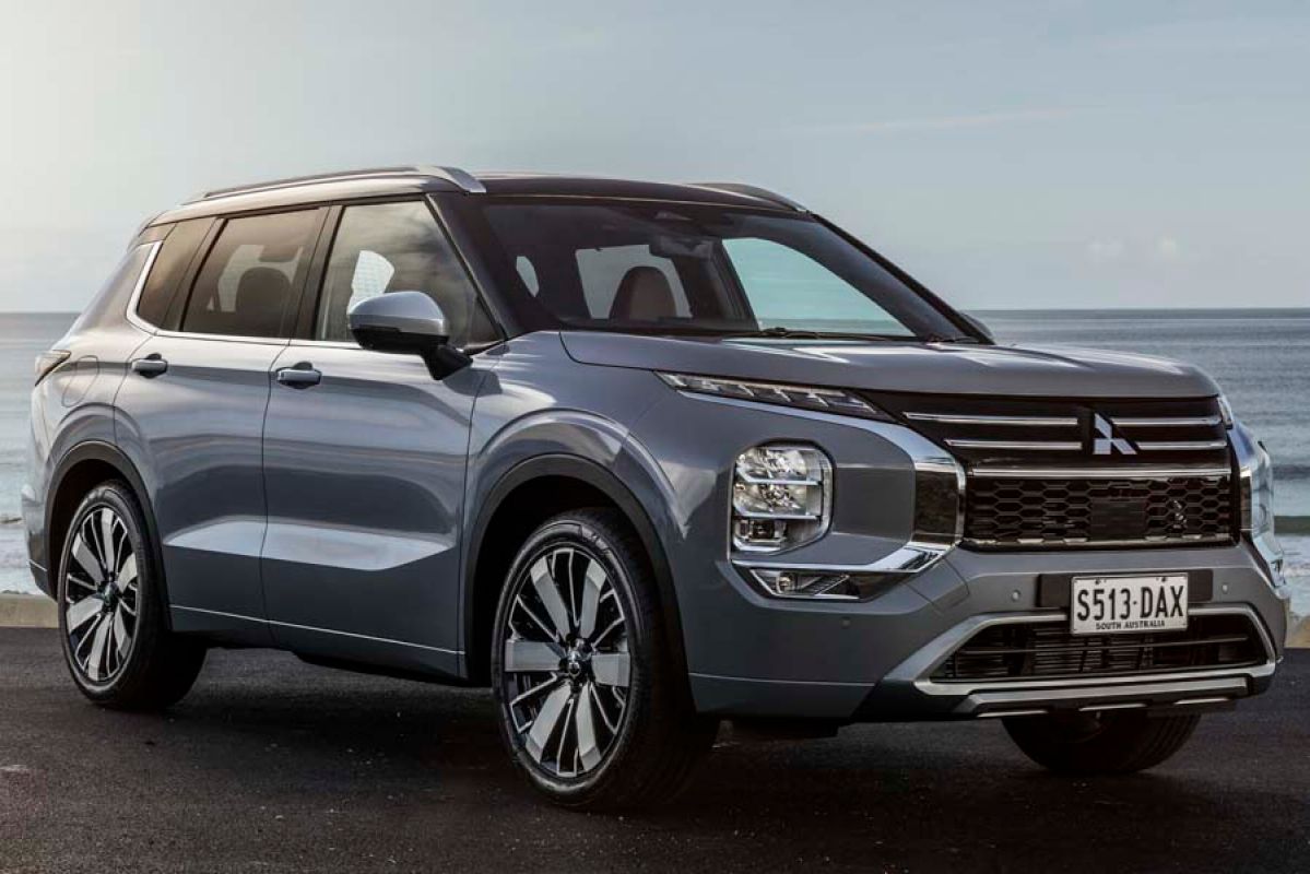 2025 Mitsubishi Outlander Exceed Tourer