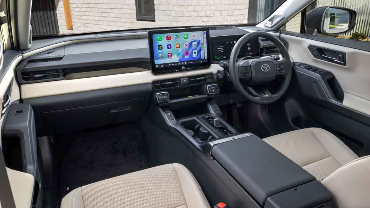 Cabin-2026-Toyota-RAV4-Cruiser