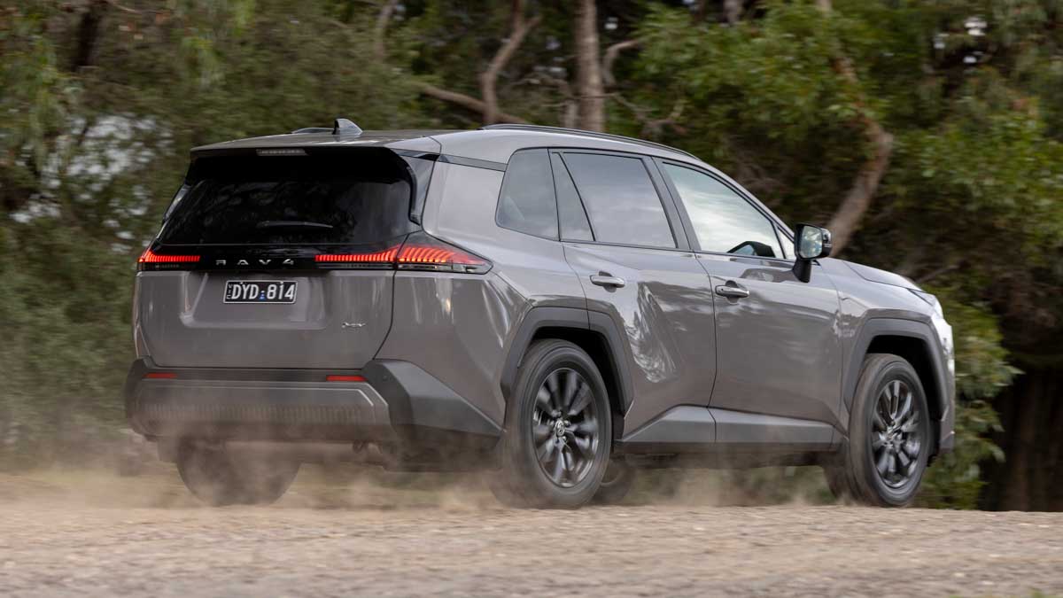 Drving-Rear3-4-2026-Toyota-RAV4-GXL