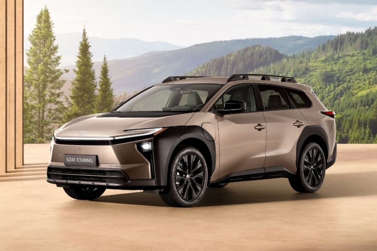 2026 Toyota bZ4x Touring