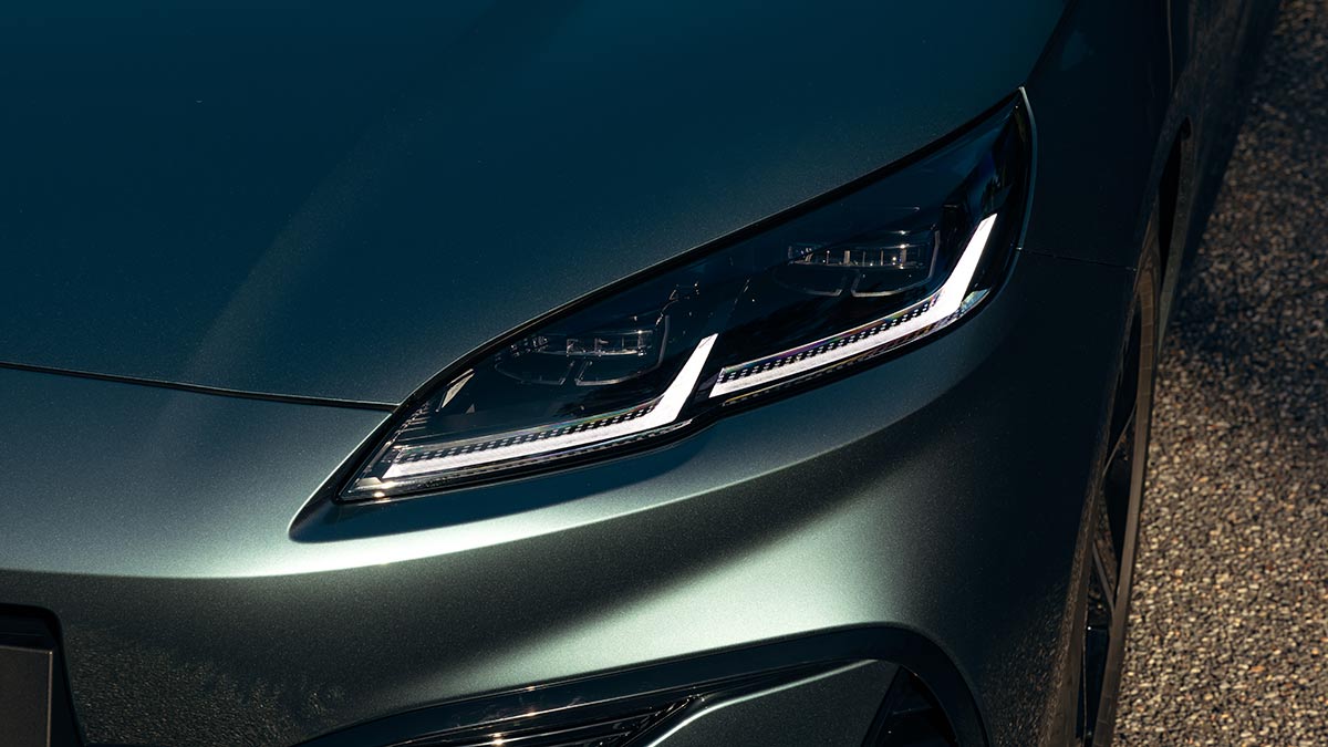 BYD Seal 6 Touring LED headlight cluster with so-called ‘deep-sea eye’ design.