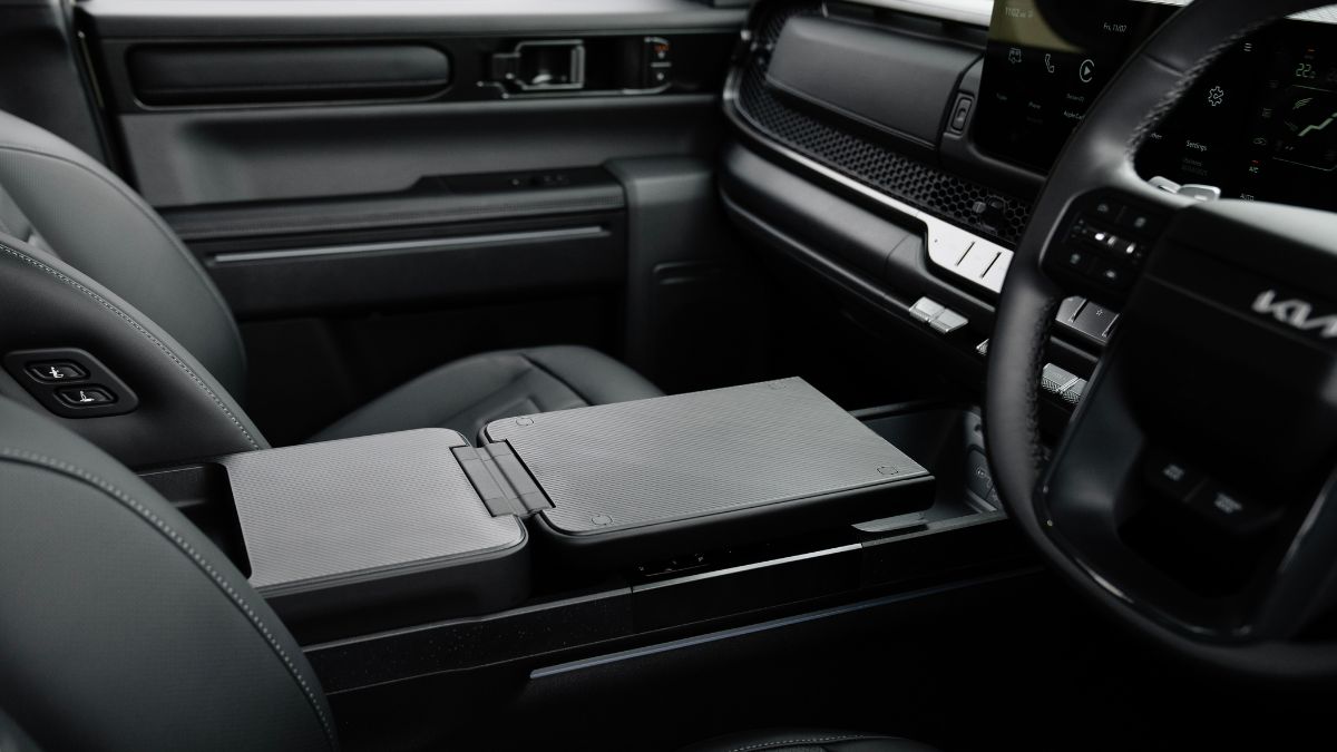 Kia-Tasman-X-Pro-centre-console-table.jpg