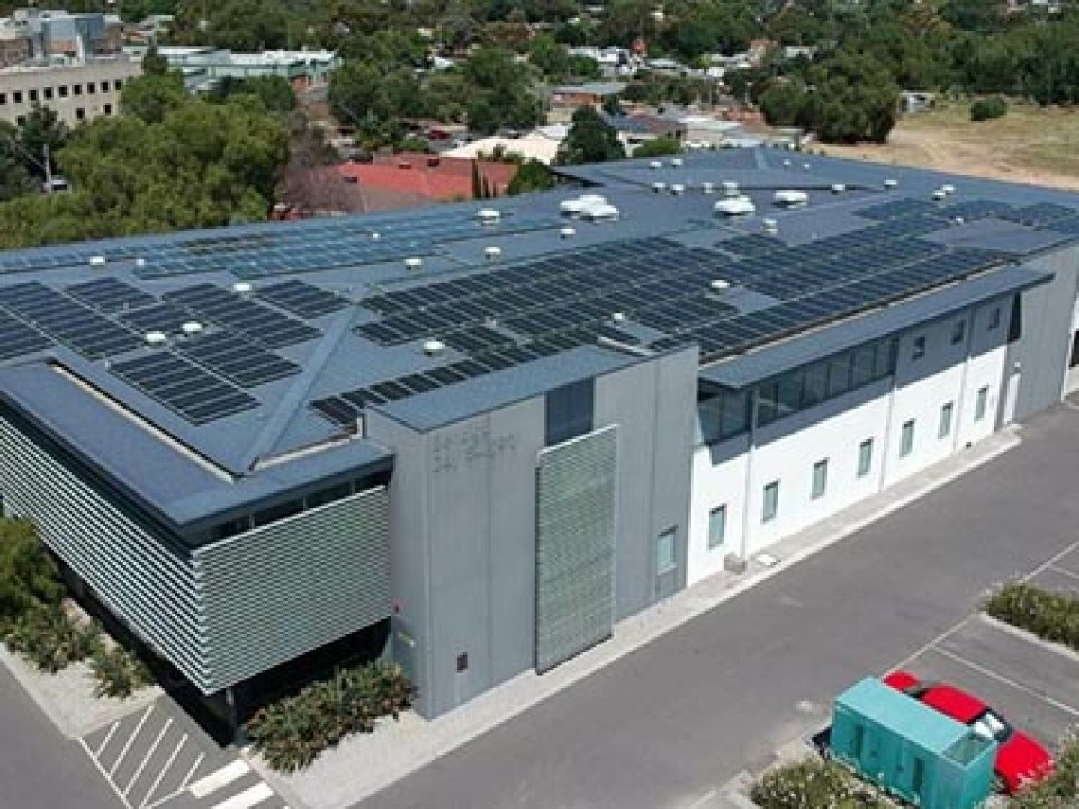 Solar panels on the roof of Bendigo Day Surgery. 