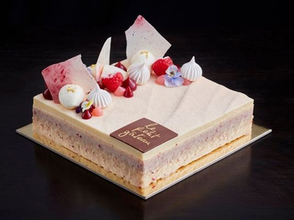 The Lychee Raspberry Gateau at Le Petit Gateau.