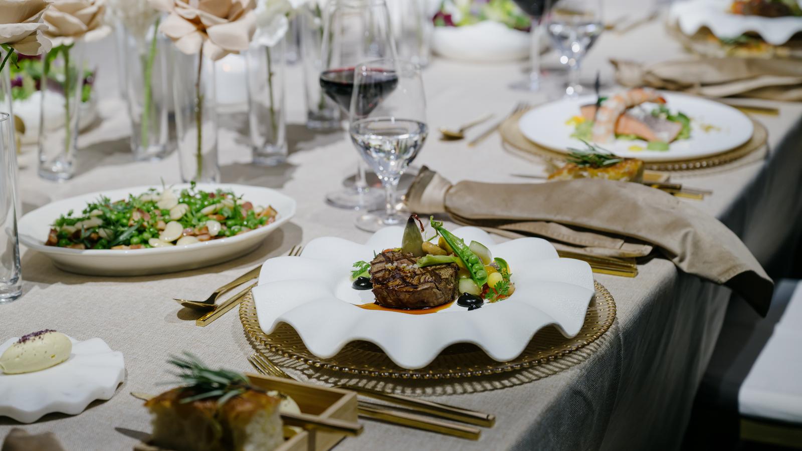 Alternating meals at a wedding