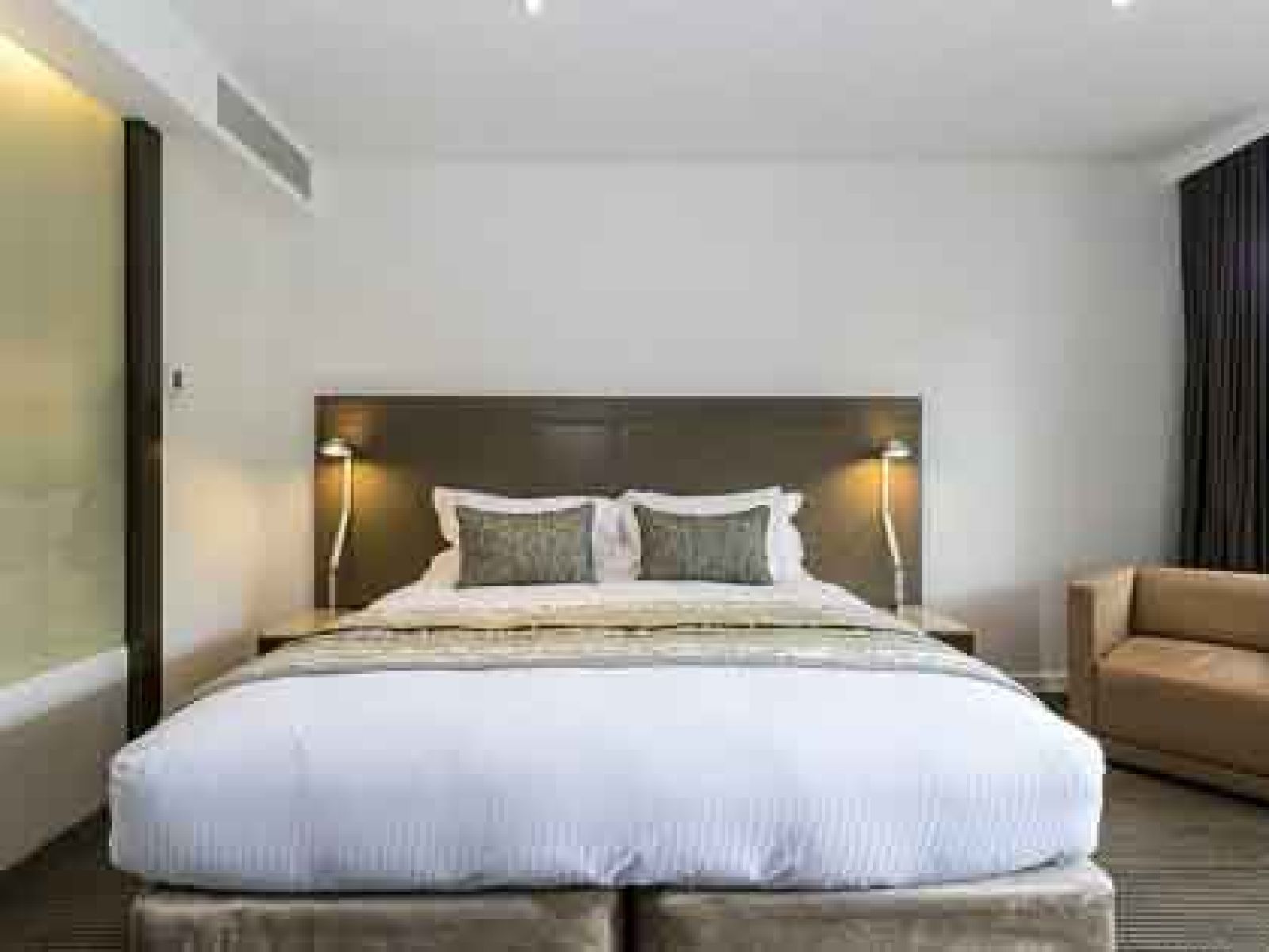The interior of the Lawn view room at the Healesville Country Club Resort.