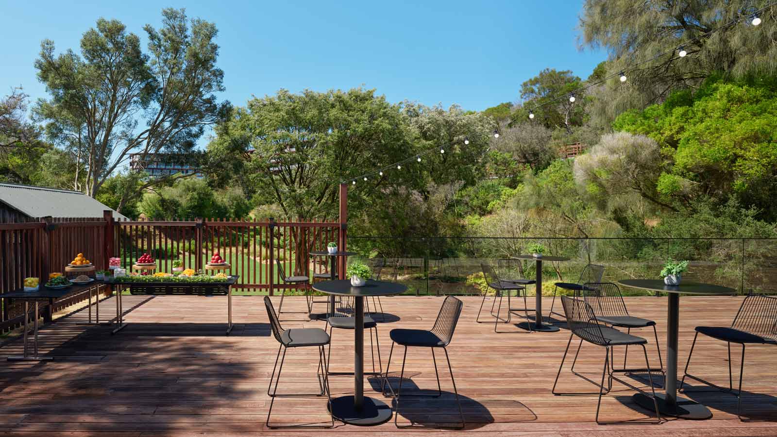 Banksia room outdoor space