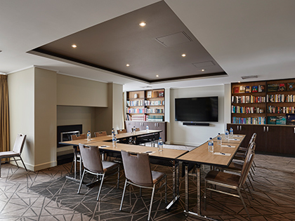 Candlebark library at RACV Goldfields, set up in a U-shape.