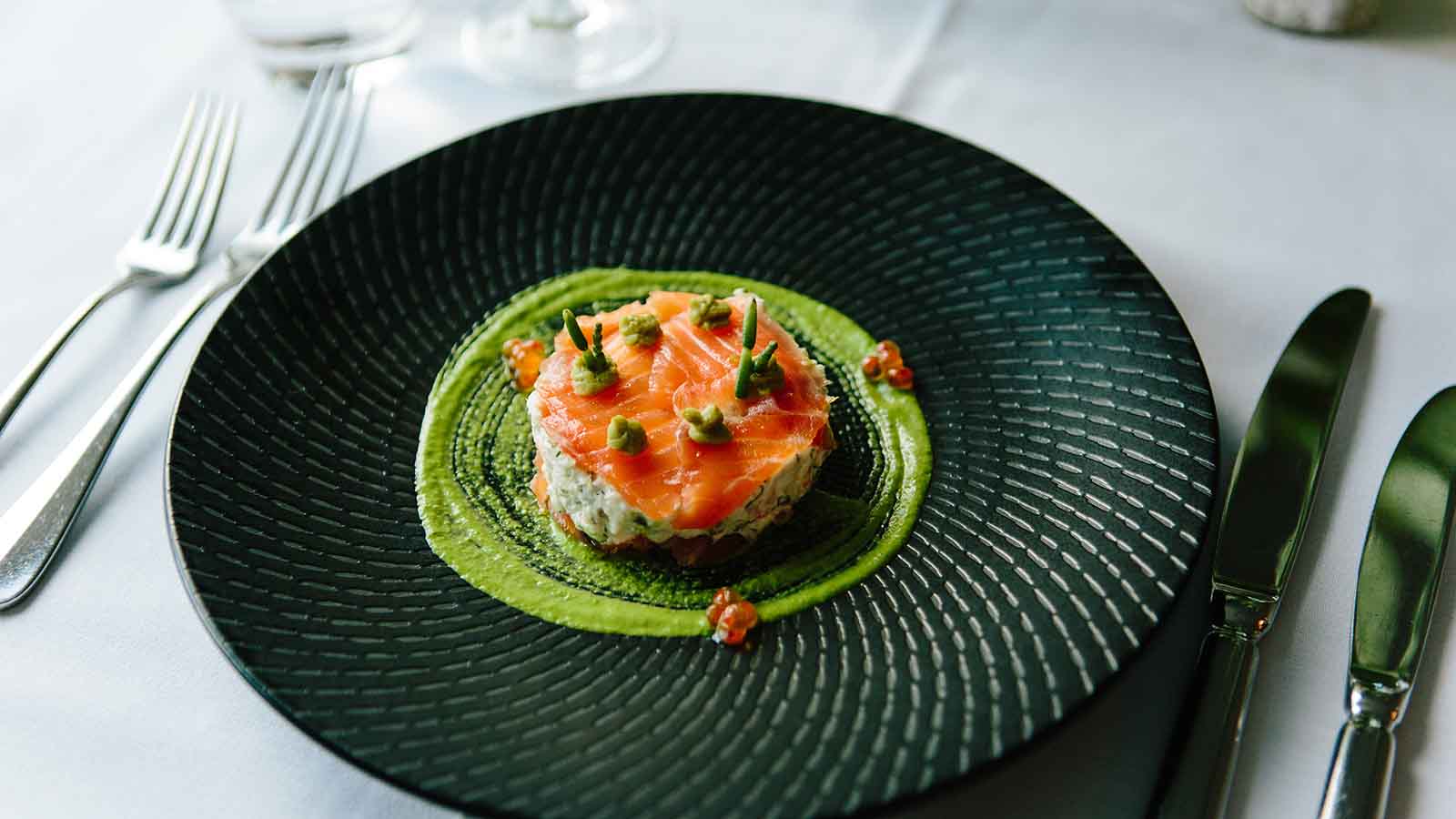 Overhead image of an entree at RACV Goldfields resort.