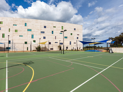 Tennis courts at RACV Torquay Resort