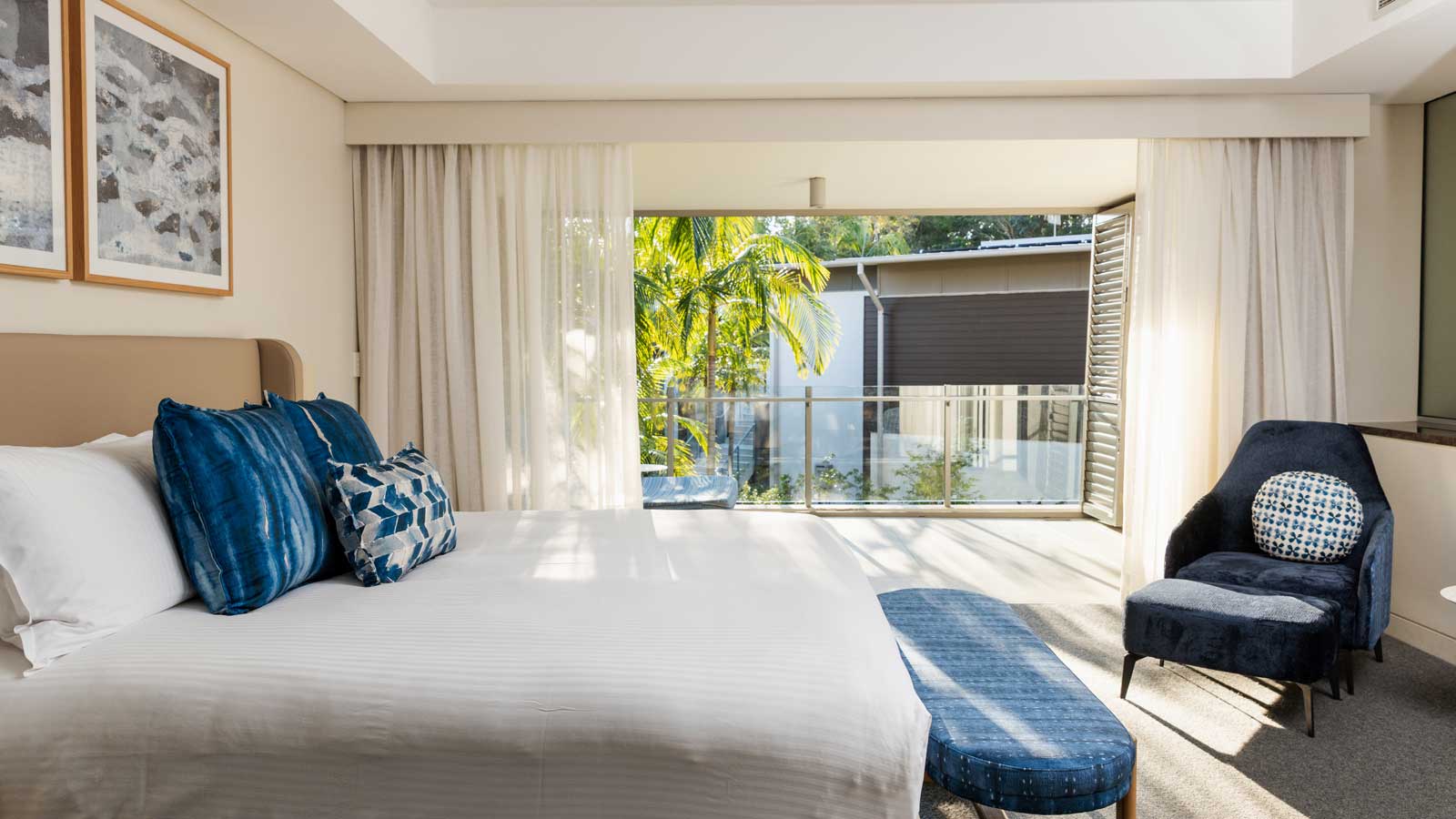 enclave-villa-bedroom-1600x900