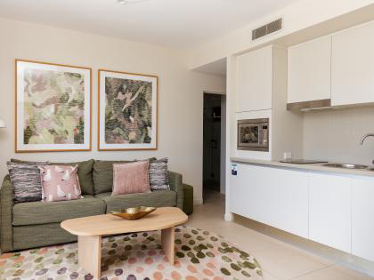 1-bed-apartment-living-420x315