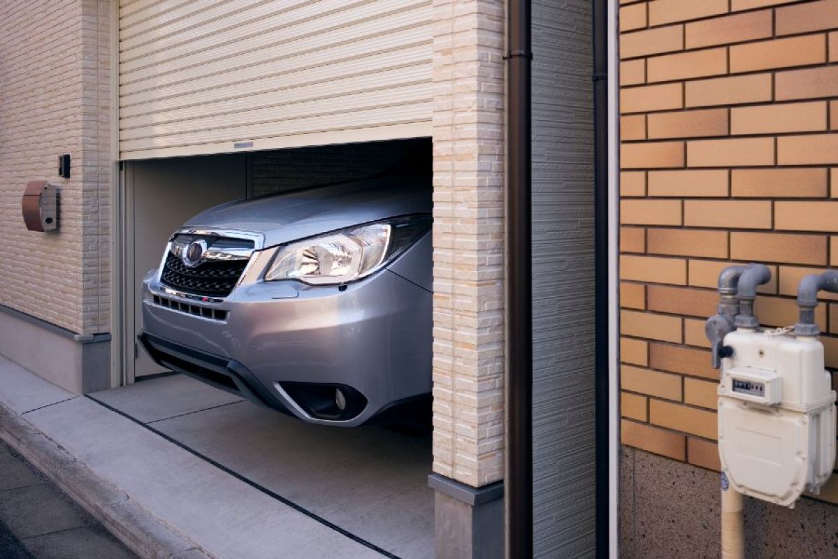 garage door with car showing