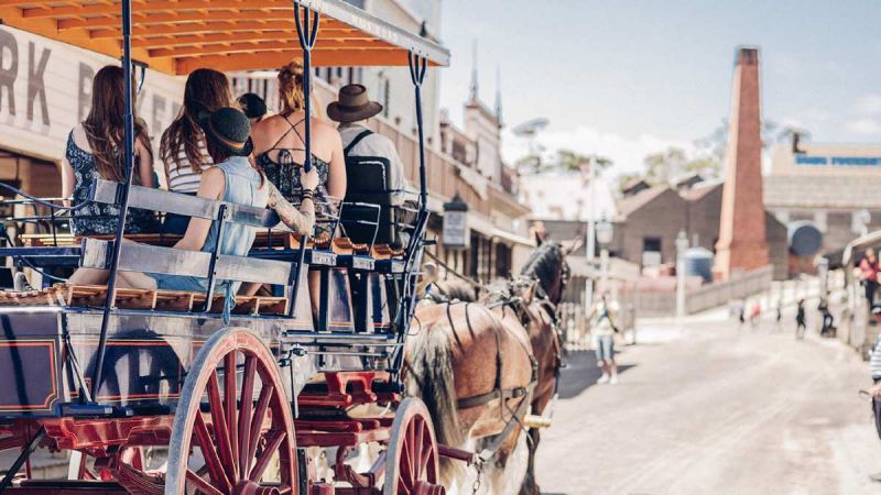 Horse and cart in Ballarat