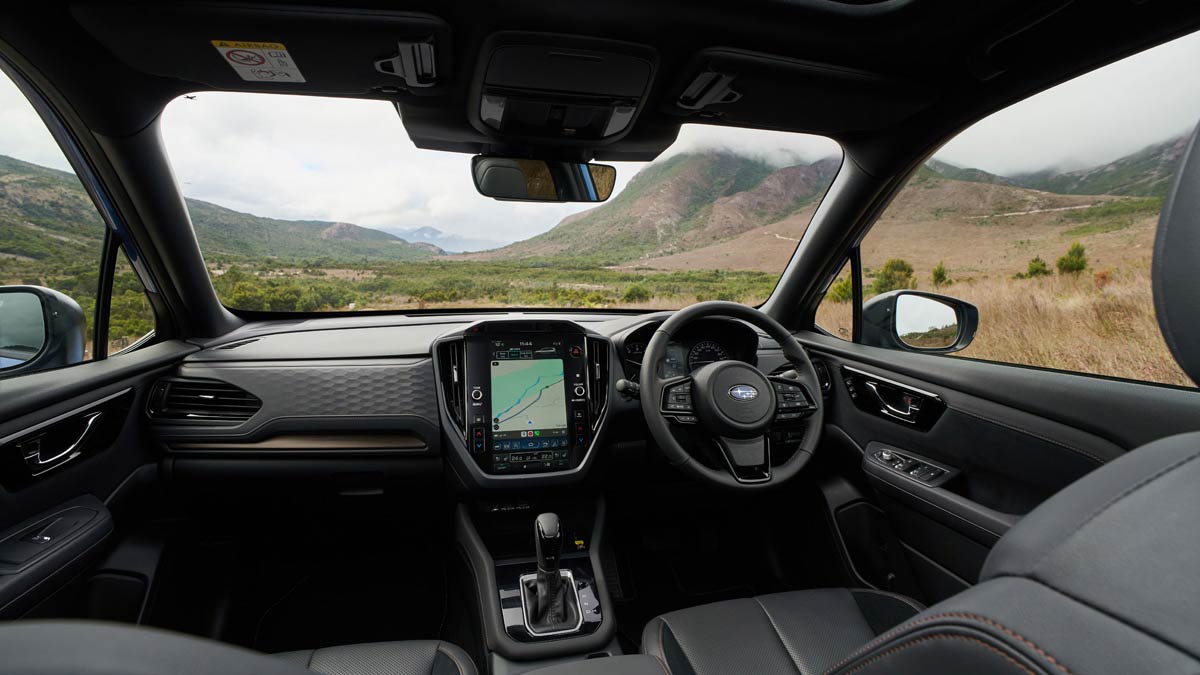 2025-Subaru-Forester-AWD-Touring-Dash-1200x675.jpg