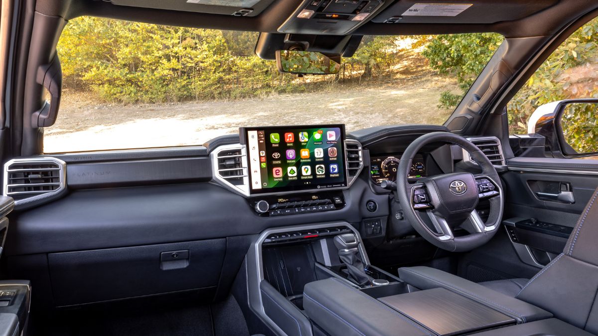 Toyota Tundra Platinum Cockpit