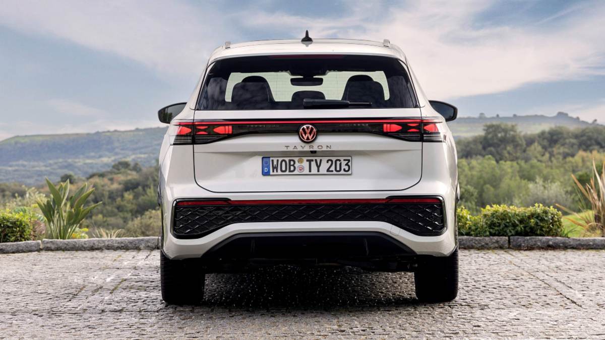 A white 2025 Volkswagen Tayron as seen from behind