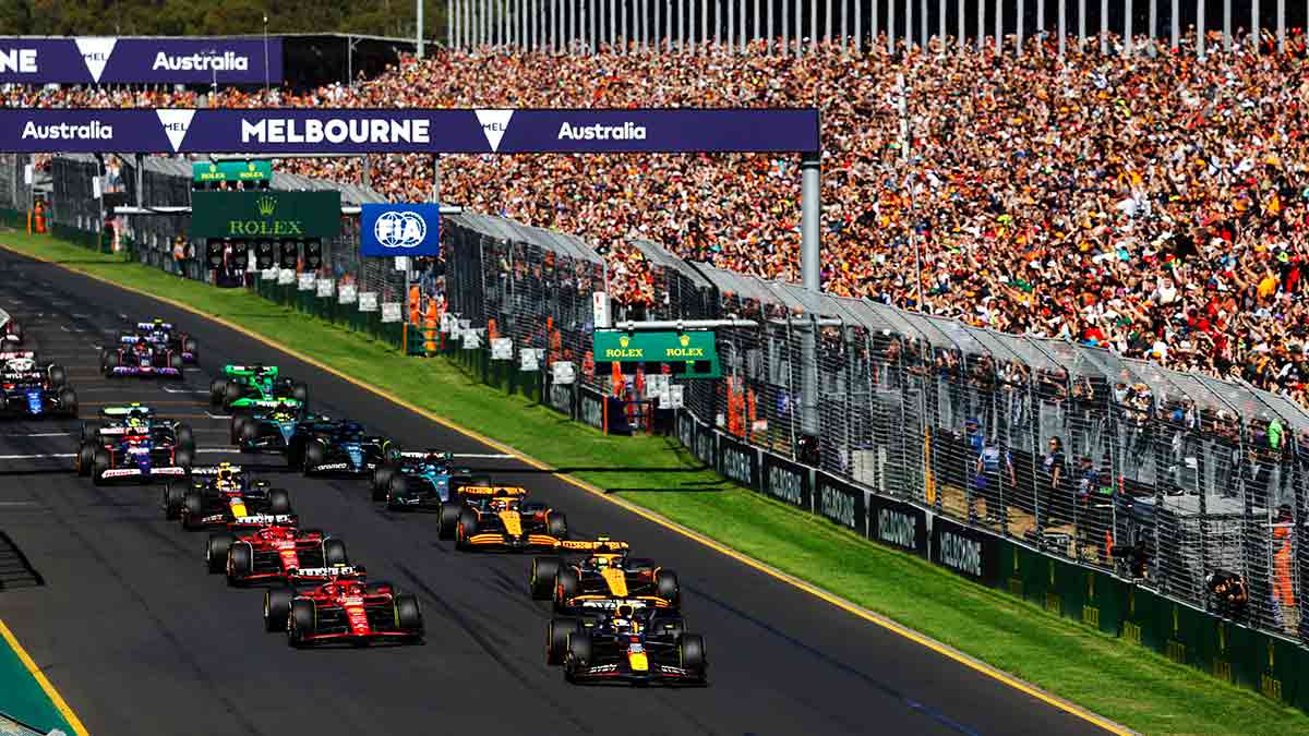 F1 Grand Prix race watched by large crowd