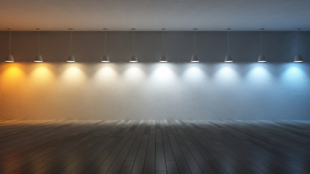 lamps with different colour temperatures