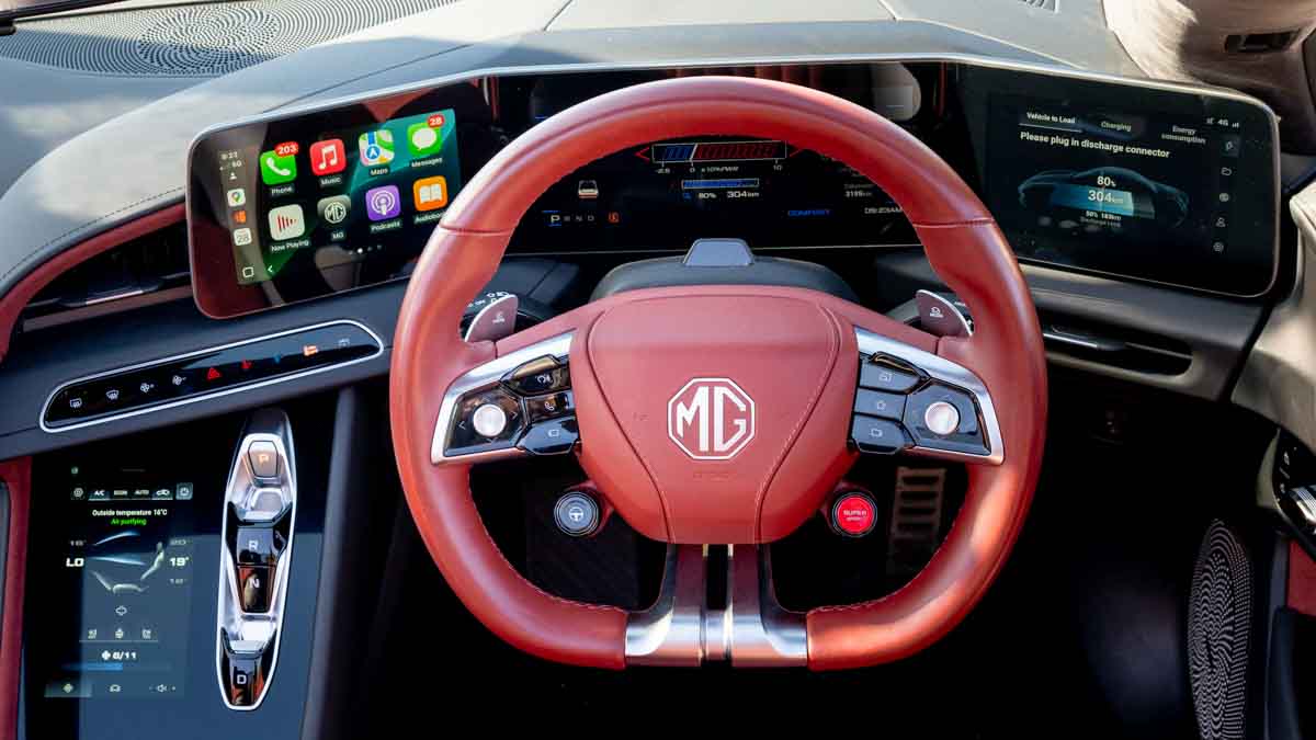 a dash cam front mounted