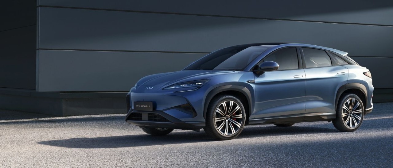 2025-BYD-Sealion-7-Hero.jpg