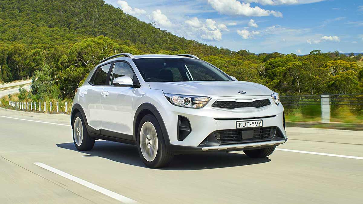 Kia Stonic on the road