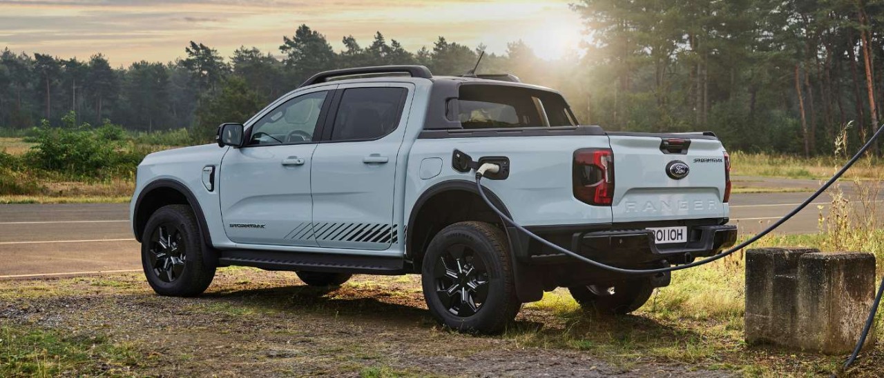 Hero-Ford-Ranger-PHEV.jpg Hero-Ford-Ranger-PHEV.jpg